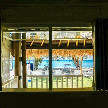 Seaside Cottage, ギリ・アイル エクステリア 写真